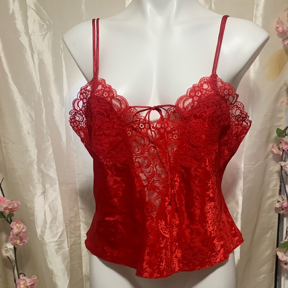 Vintage Victoria Secret lace cami - Picture 4 of 8